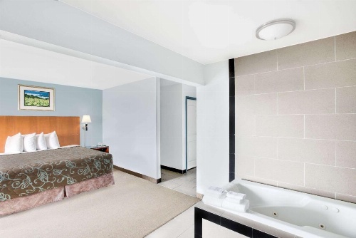 Days Inn by Wyndham Evans Mills/Fort Drum image 38